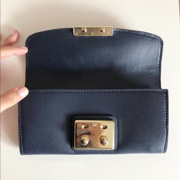 Blue wallet from Indigo - Picture 3 of 5